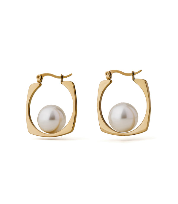Saturn Pearl Earring