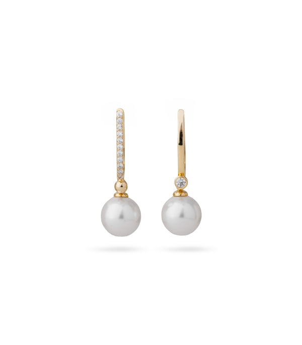 Classy Pearl Dangler