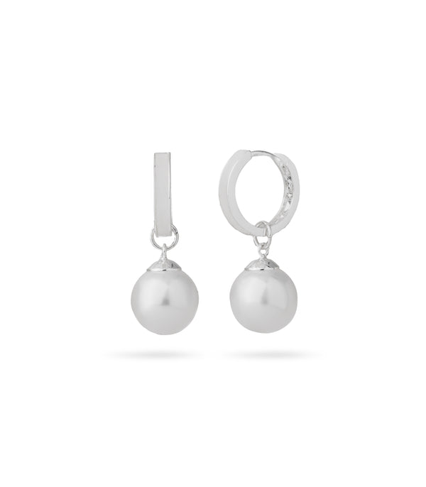 Elara Pearl Drop Earring